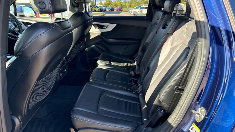 Audi Q7 50 TDI Quattro S Line 5dr Tiptronic Diesel Estate